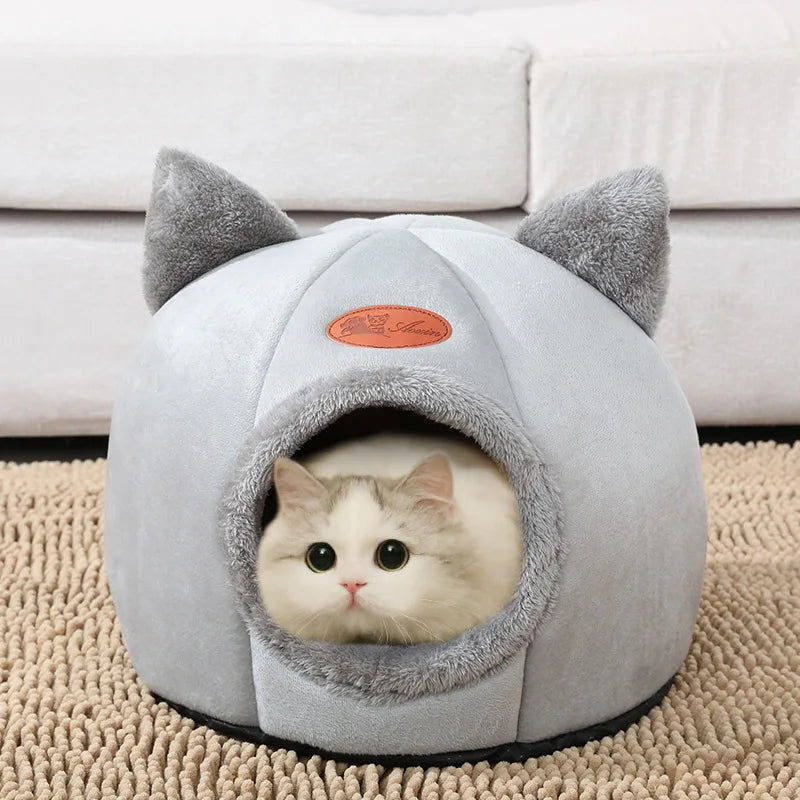 Deep Sleep Winter Pet Cave Bed - Cozy Indoor Nest