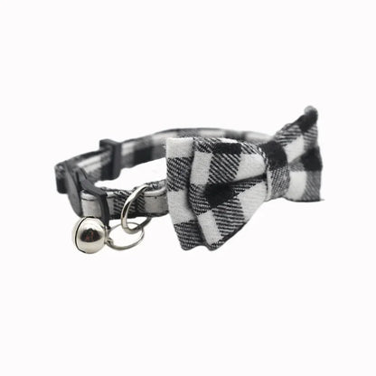 Bow & Bell Pet Collar - Cute Adjustable Design for Cats & Small Dogs