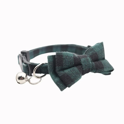 Bow & Bell Pet Collar - Cute Adjustable Design for Cats & Small Dogs