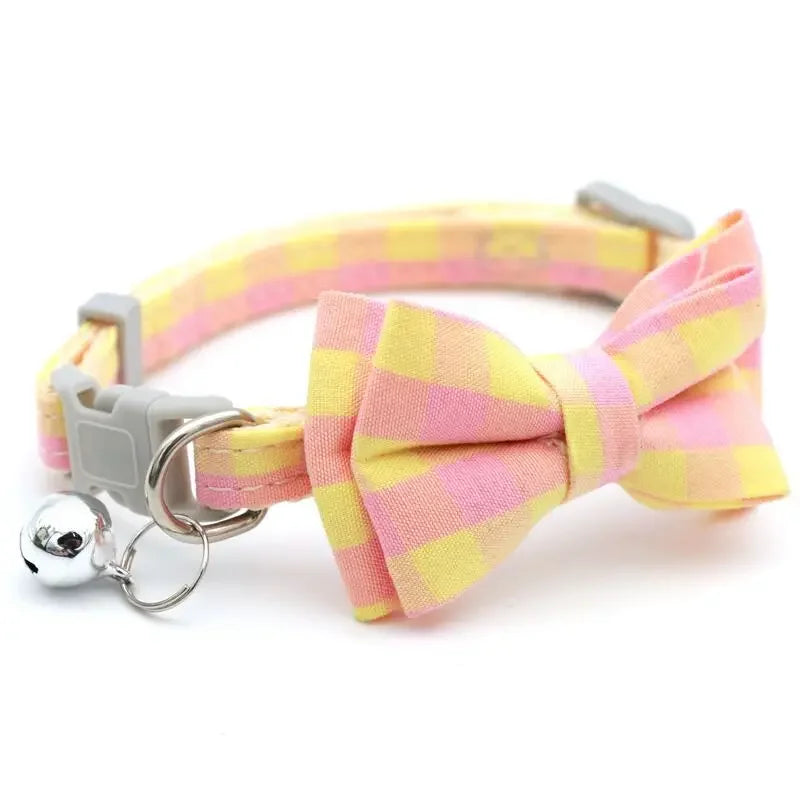 Bow & Bell Pet Collar - Cute Adjustable Design for Cats & Small Dogs